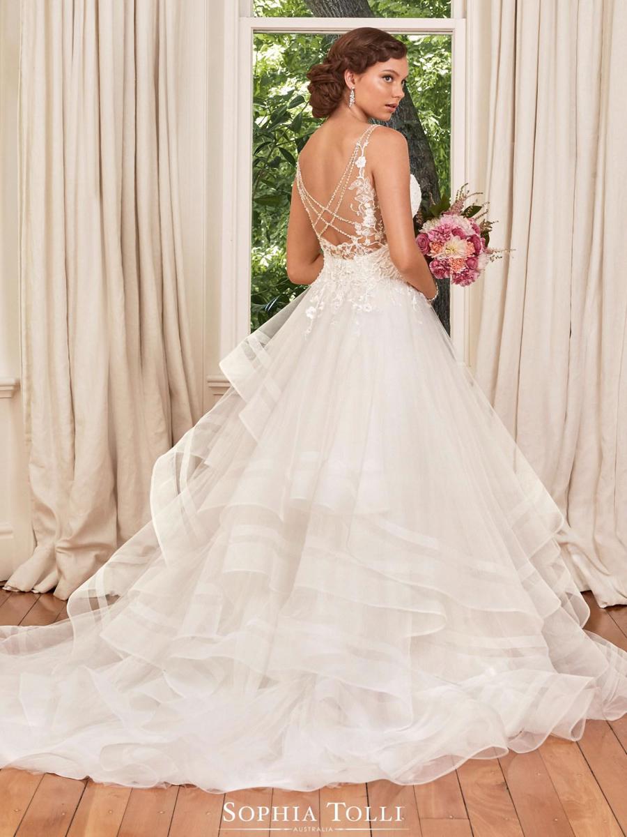 Y21989 - Alesha photo 2